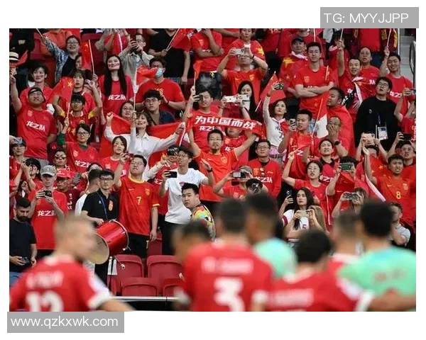 足球巨星踏足中国 探访城市风光与足球文化魅力 足球巨星踏足中国 探访城市风光与足球文化魅力